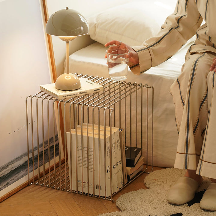 Minimalist Steel Side Table PANTON WIRE