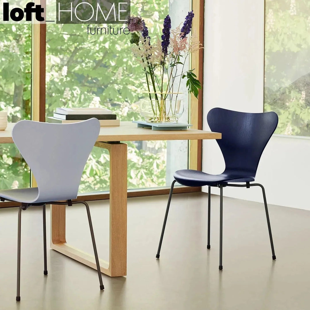 Contemporary plastic dining chair ant detail 9.