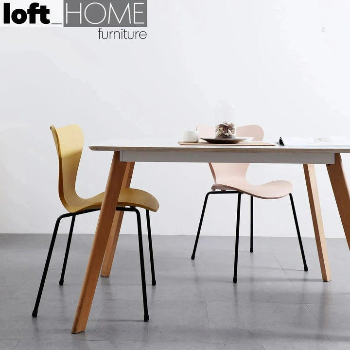 Contemporary Plastic Dining Chair ANT