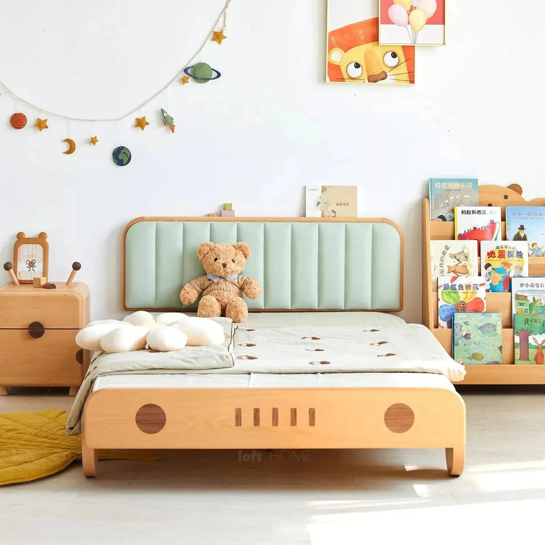 Scandinavian Wood Kids Bed CAR