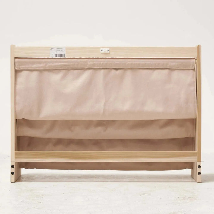 Scandinavian wood kids bookshelf 4 layers charm environmental situation.