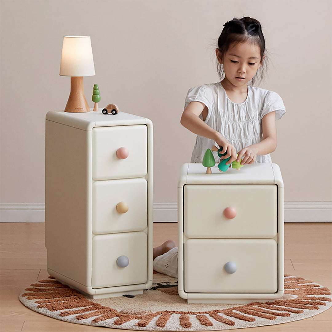 Scandinavian wood kids side table yunae in panoramic view.