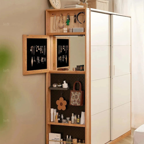 Scandinavian Wood Display Shelf CHIC SLIM Good to Know Preview-1