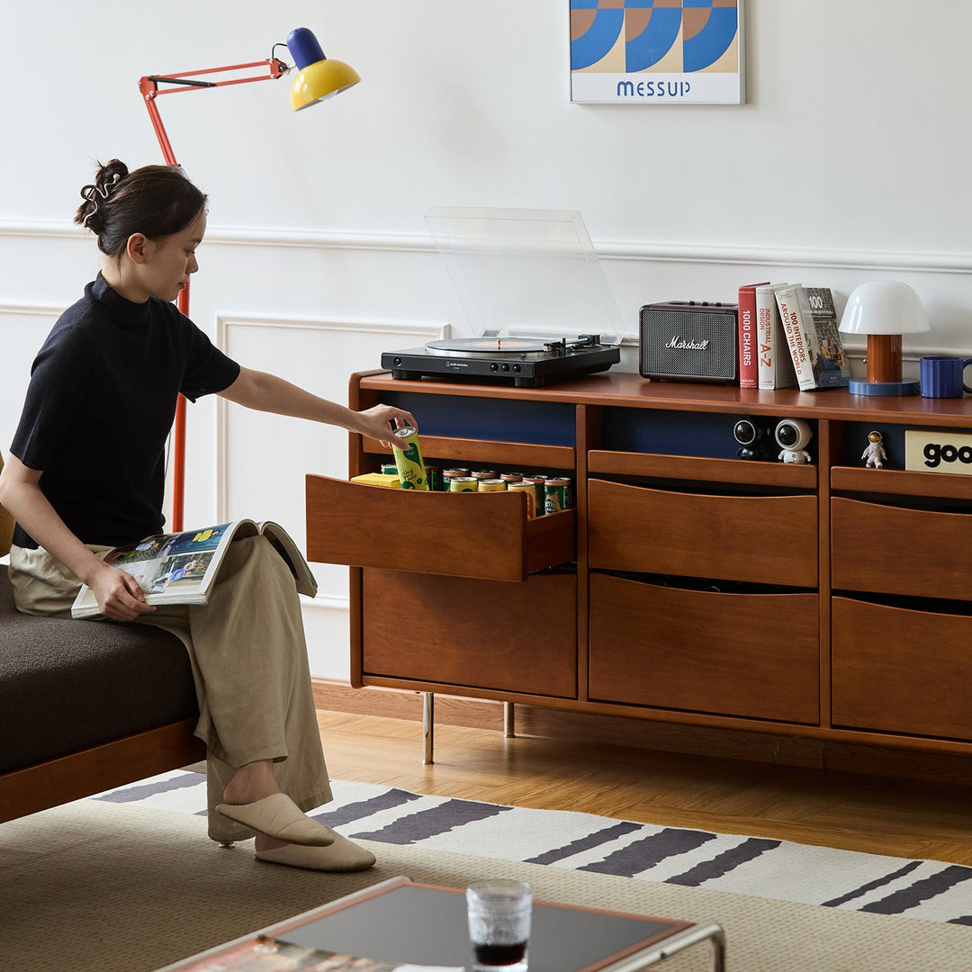 Bauhaus boxwood chest of 9 drawers mies with context.