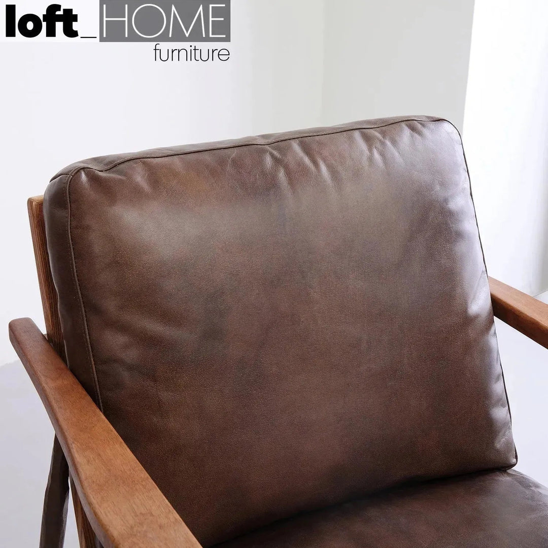 Vintage genuine leather 1 seater sofa hummer brass situational feels.