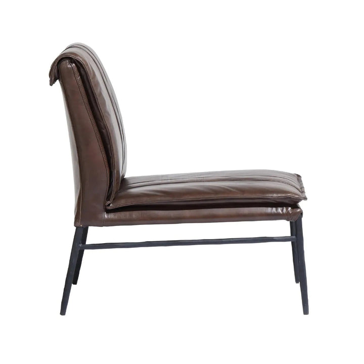 Bauhaus genuine leather 1 seater sofa leather lux in panoramic view.