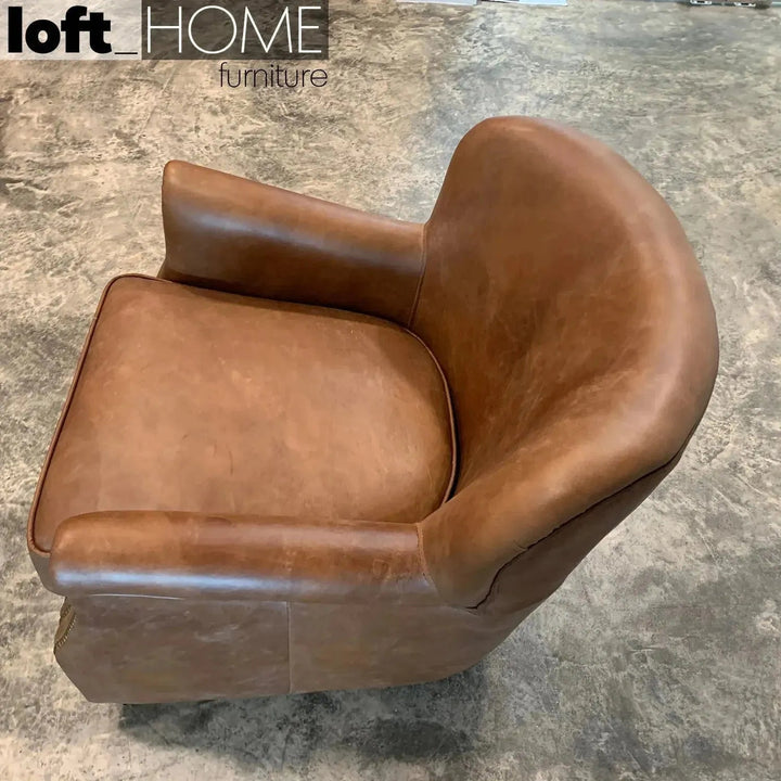 Vintage genuine leather 1 seater sofa professor in panoramic view.