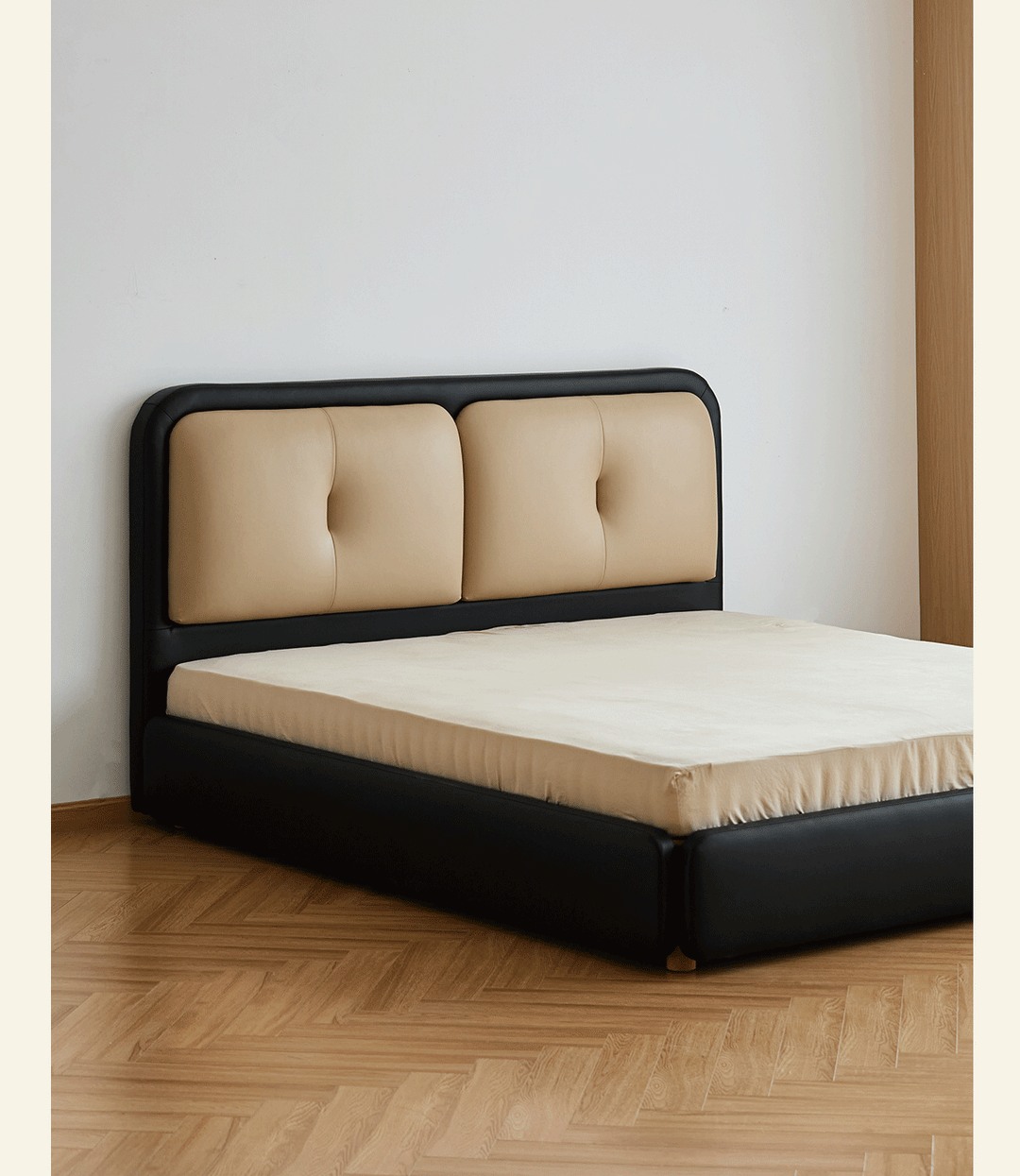 Vintage genuine leather bed cove in real life style.