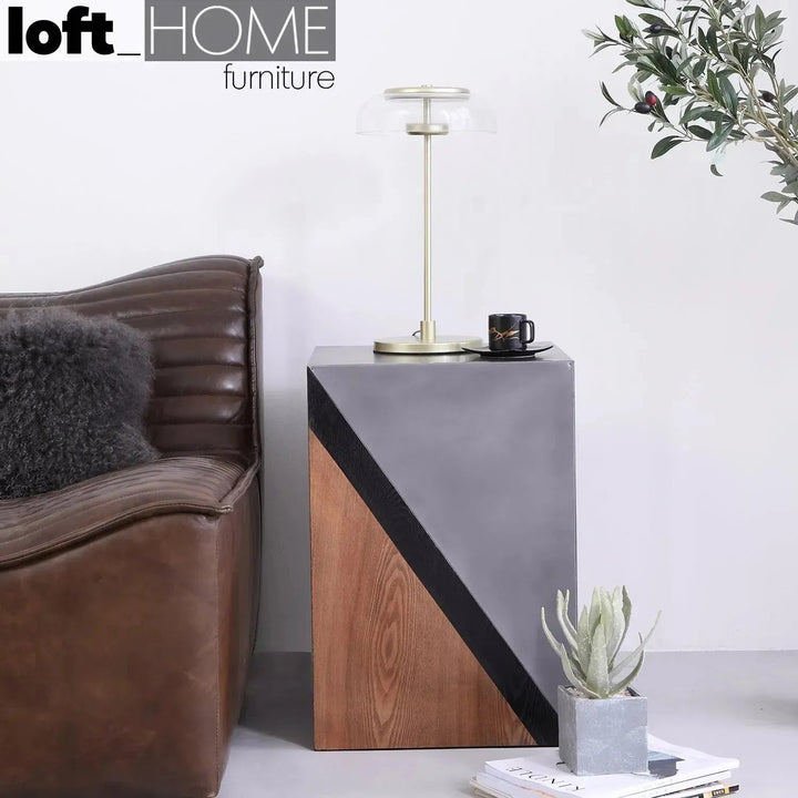 Vintage Oak Wood Side Table VINTAGE