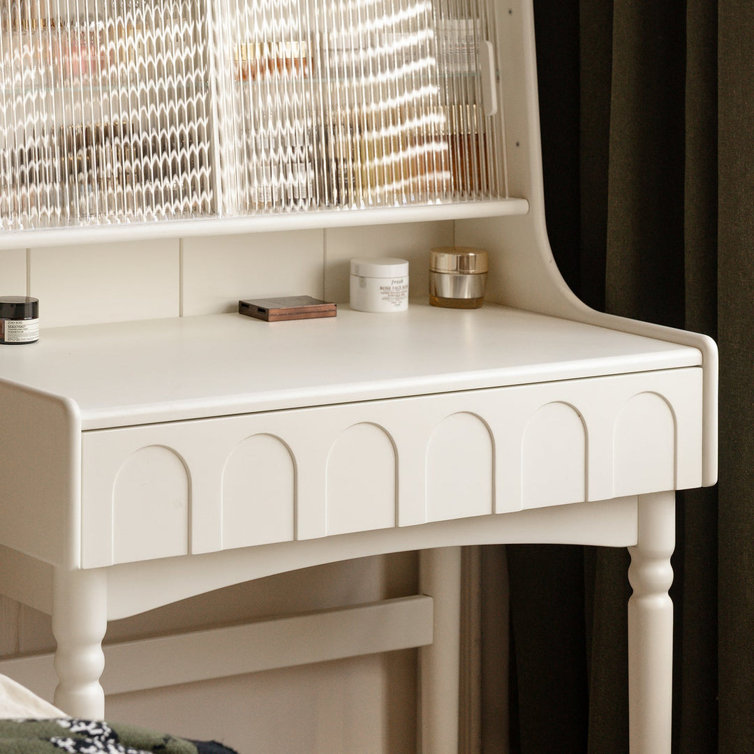 Vintage rubber wood dressing table anna in close up details.
